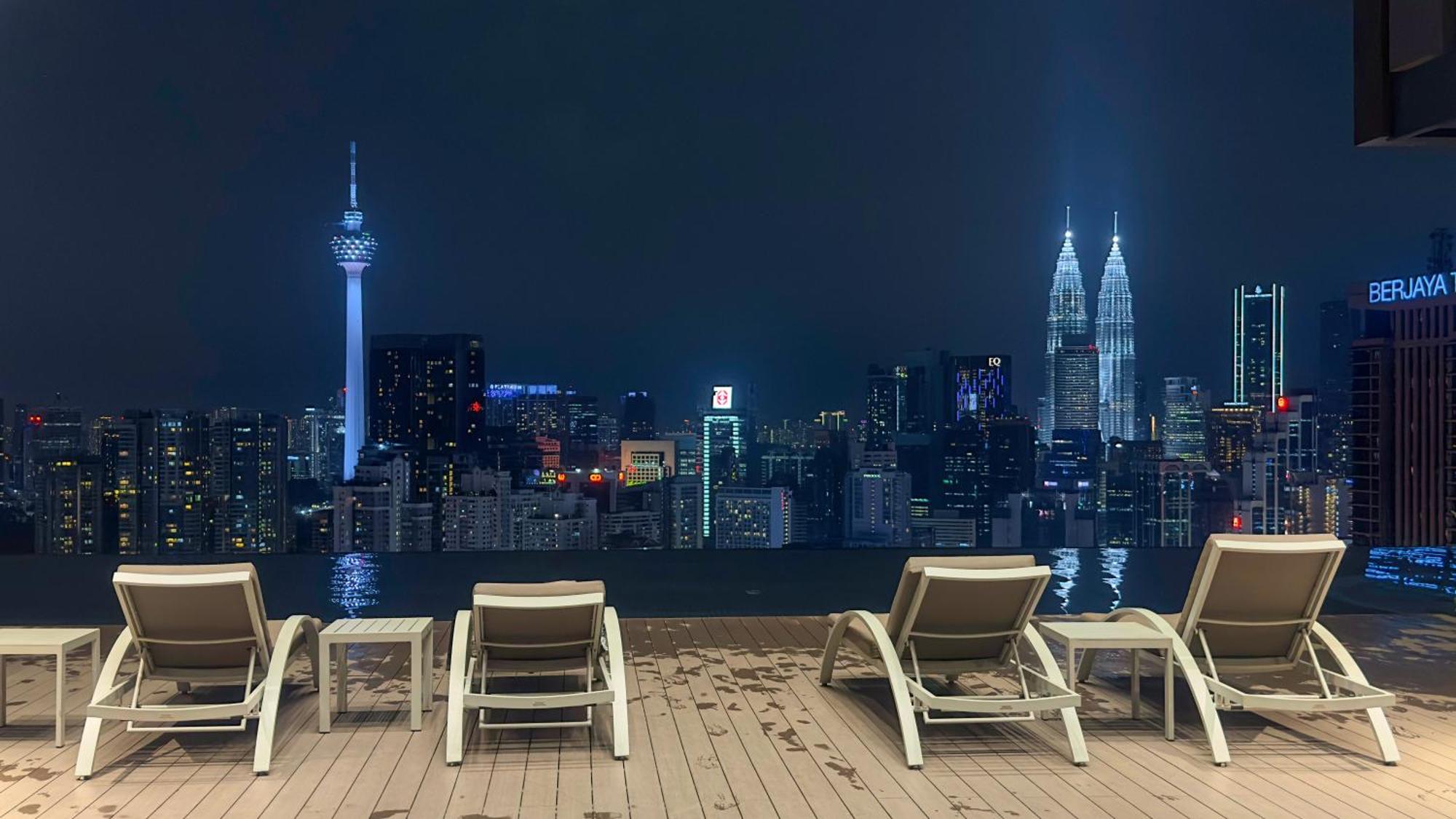 Harmony Luxury Suites At Lucentia Bukit Bintang City Center Kuala Lumpur Exterior photo